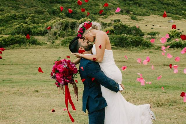 By Modern Elopement
