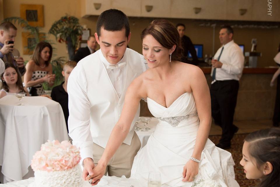 Cake cutting