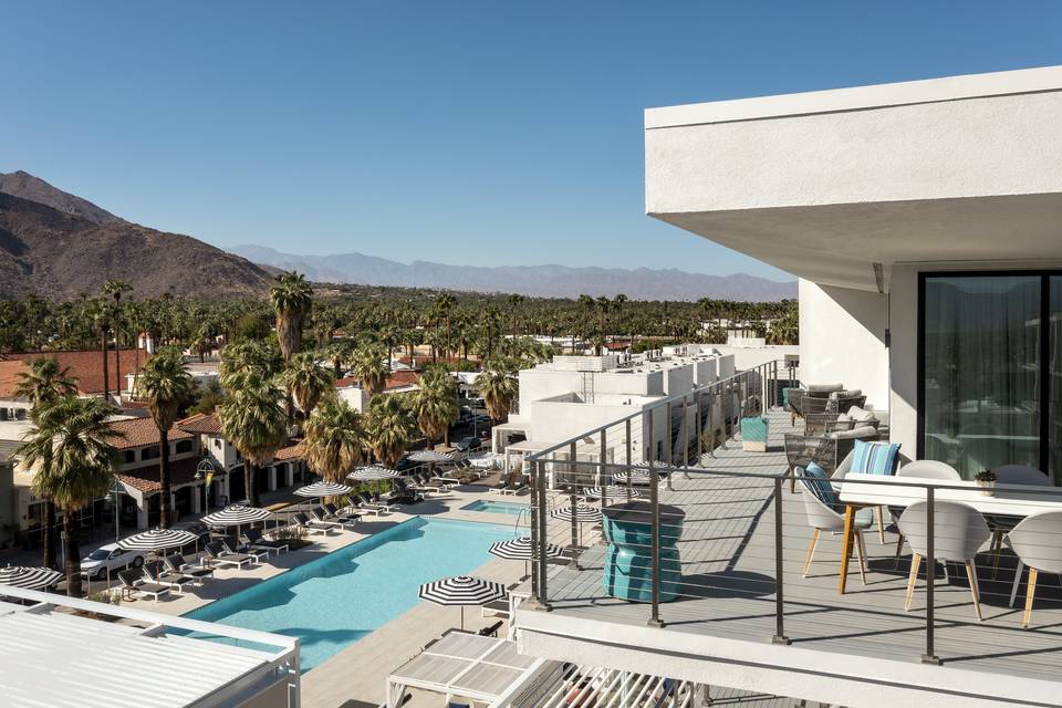 Thompson Suite Patio