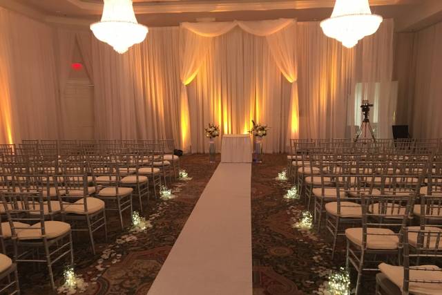 Yellow ceremony lighting