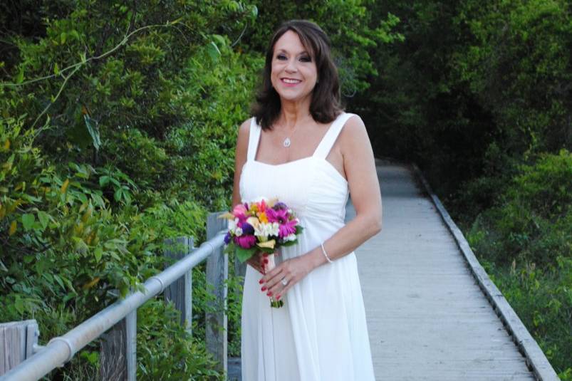 Simple and beautiful bride