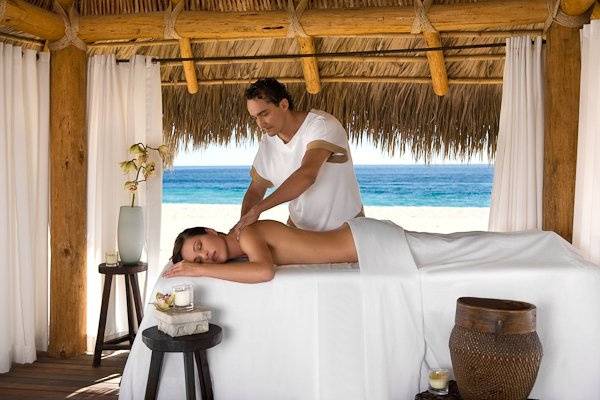 You must have a massage on your Honeymoon!