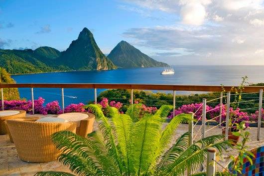 Jade Mountain in St. Lucia........ultra romance!