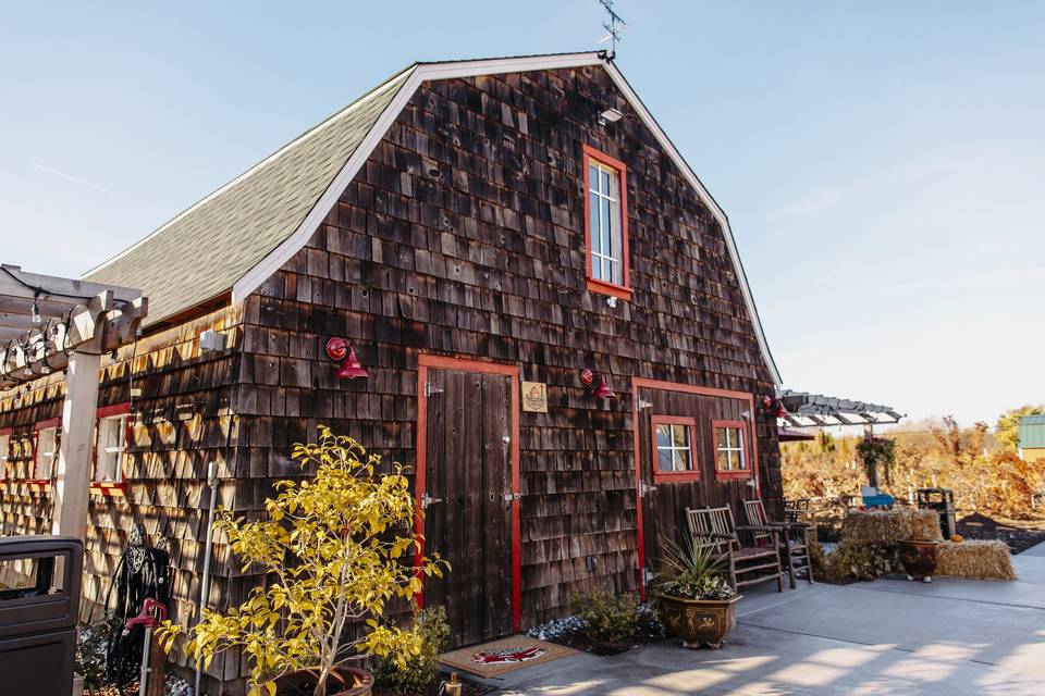 Windmill Barn and Patio