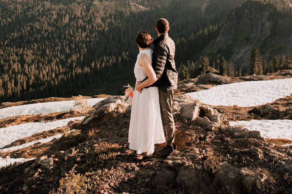 Wedding pictures in the mountains