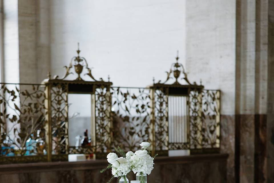 Cosmo Table