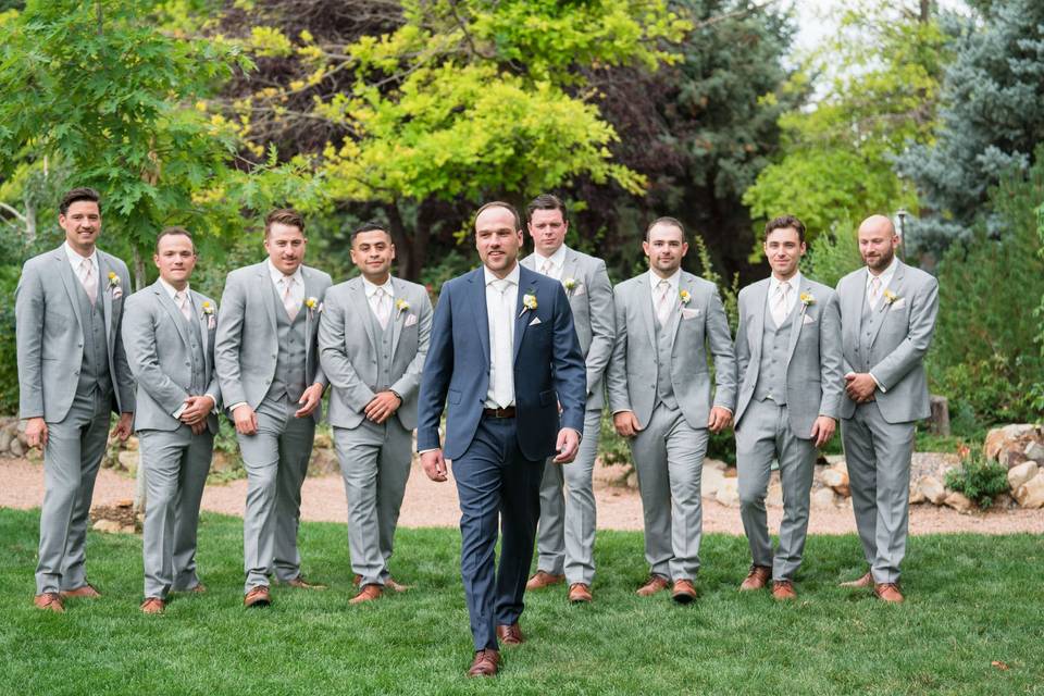 Grooms men