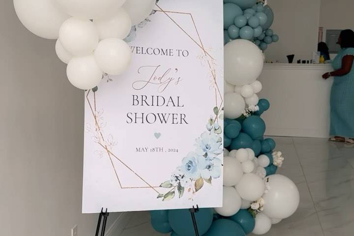 Shower décor