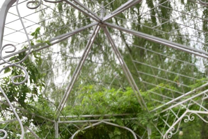 'Island' Gazebo-Weeping Willow