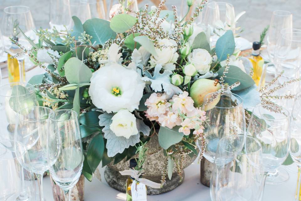 Soft blush & white centerpiece