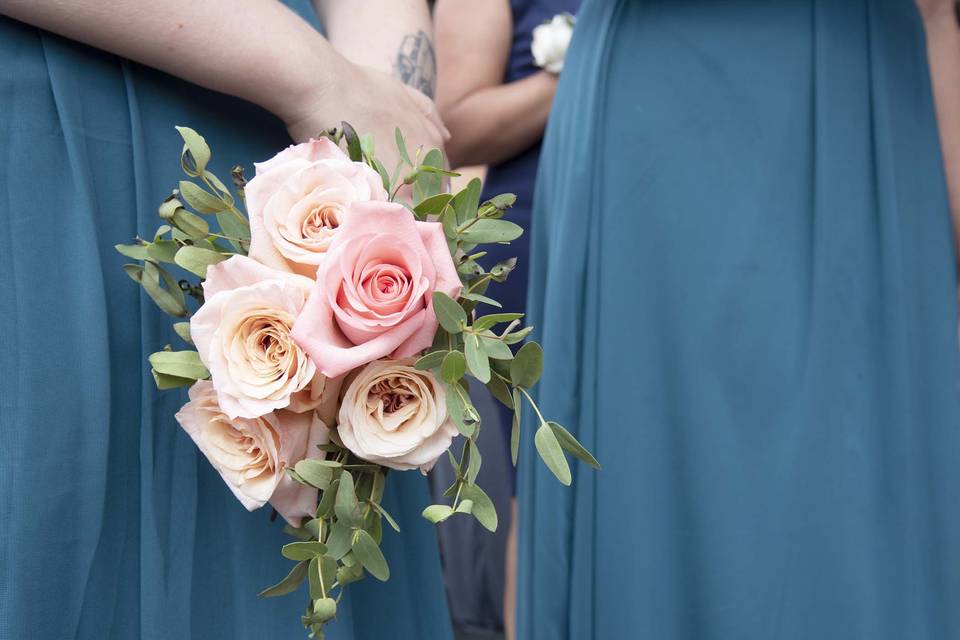 Bridesmaid's bouquet