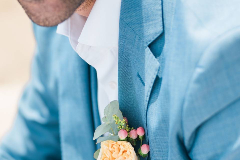 Groom's boutonniere