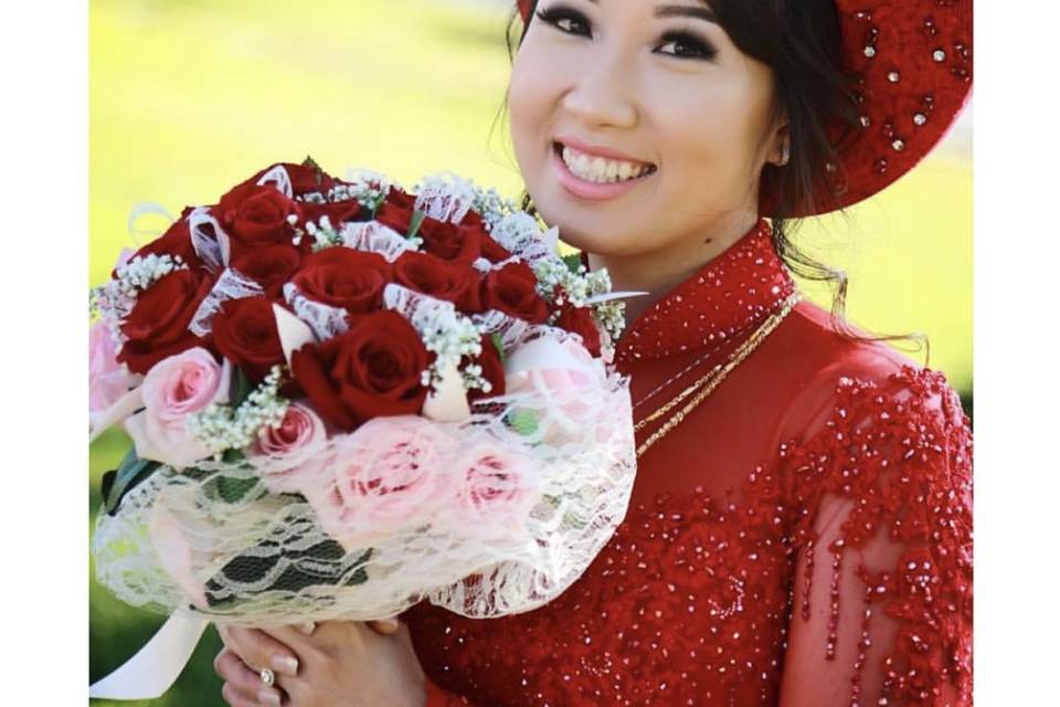 Xuan looked lovely in Red!