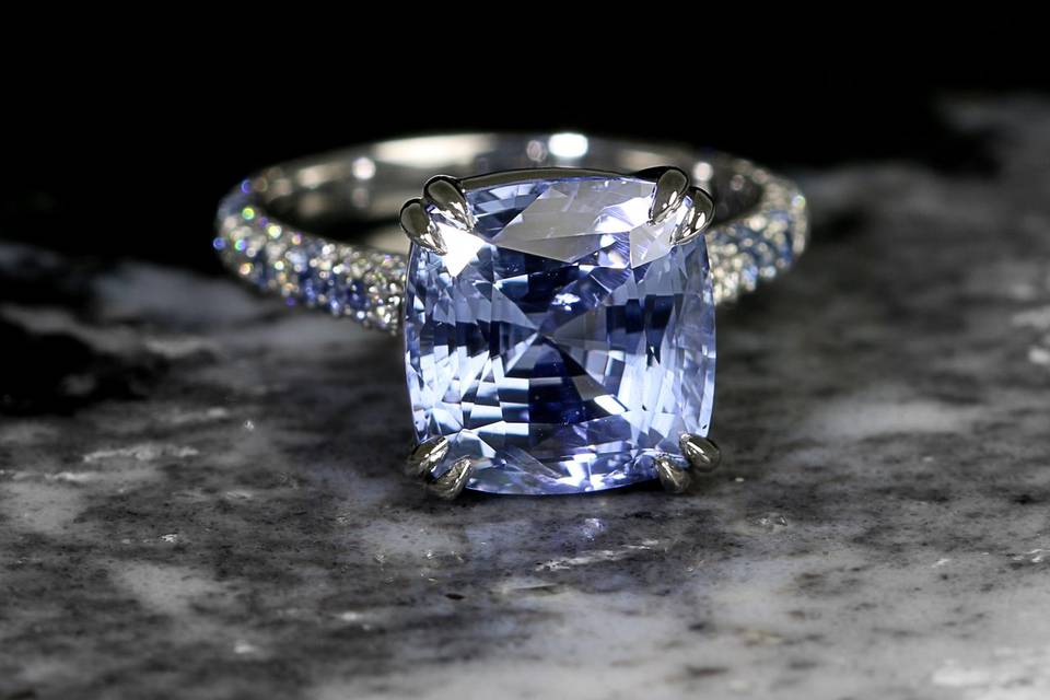 Sapphire pavé ring