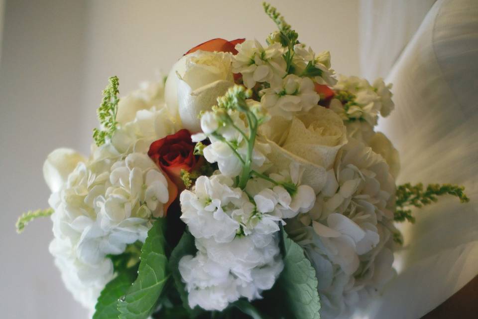 Bride holding her bouquet