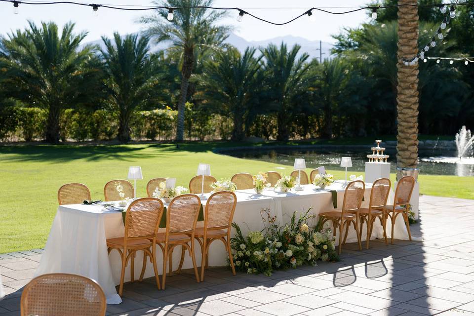 Reception table