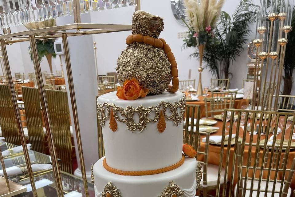 Combination tiered cake