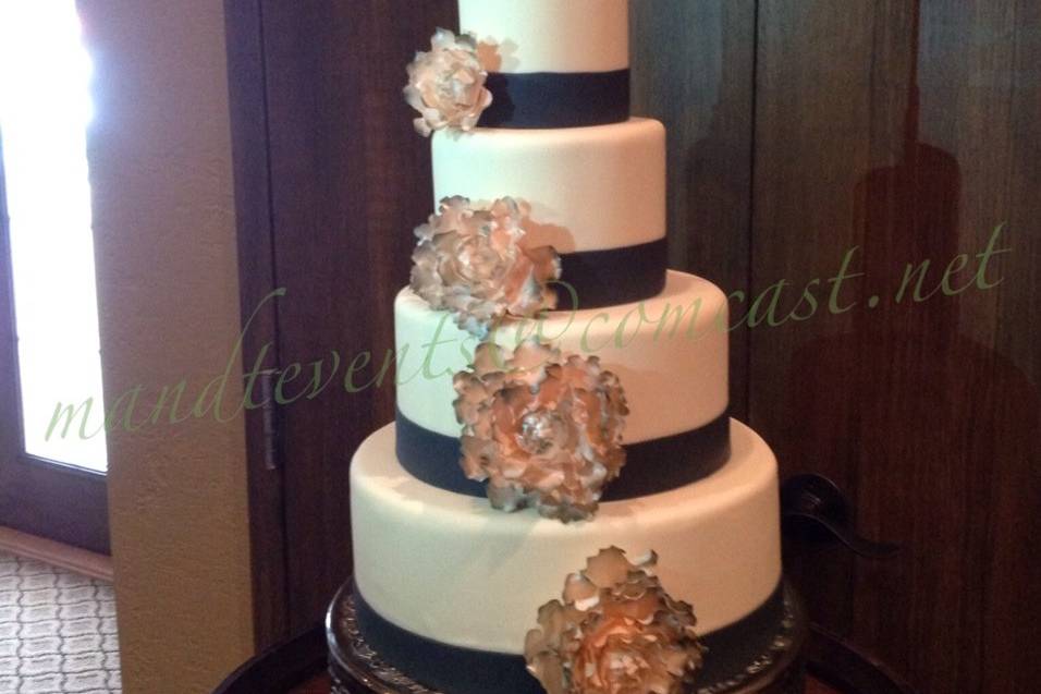 M&T Events Custom Cakes Bakery