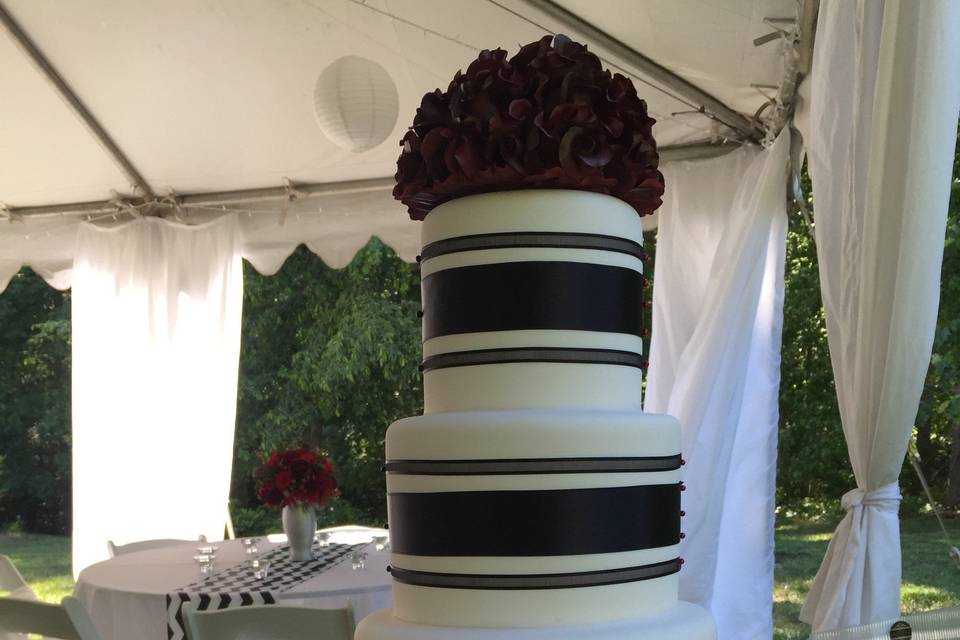 M&T Events Custom Cakes Bakery