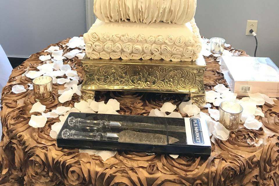 M&T Events Custom Cakes Bakery