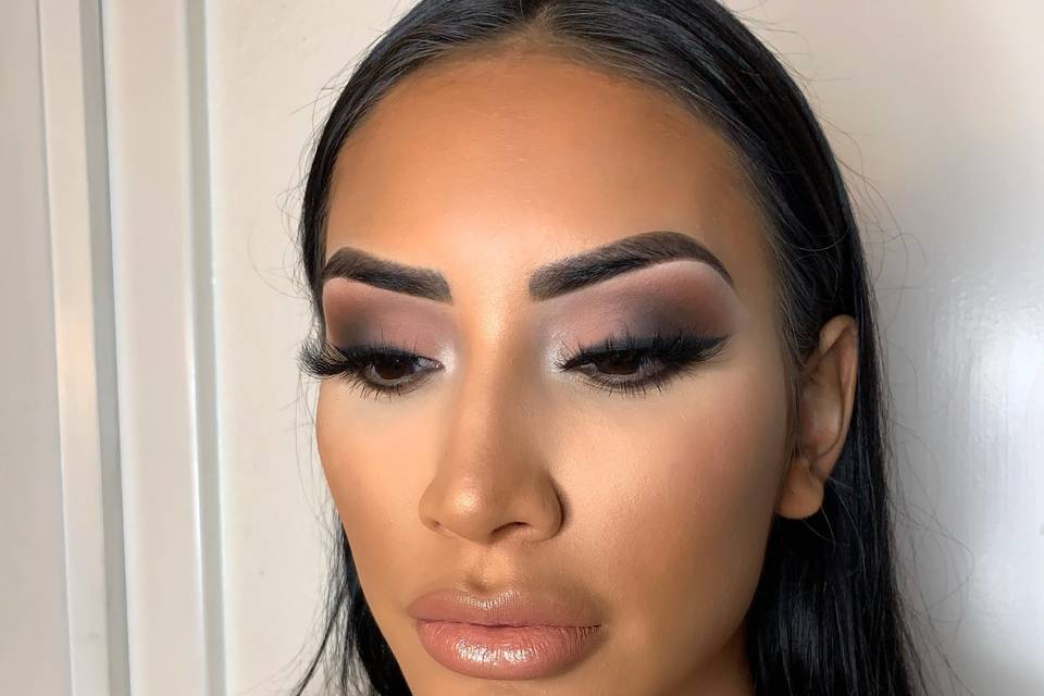 Soft glam look