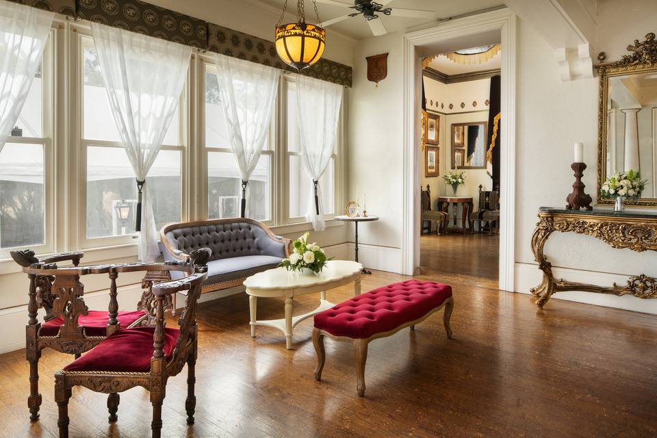 Jefferson Street Mansion