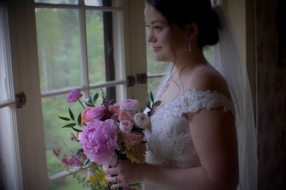 Beautiful bride awaits the ceremony in Brevard, NC.