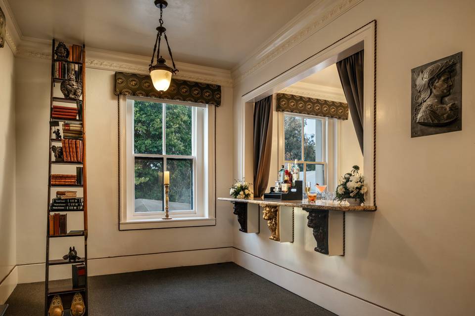 Jefferson Street Mansion