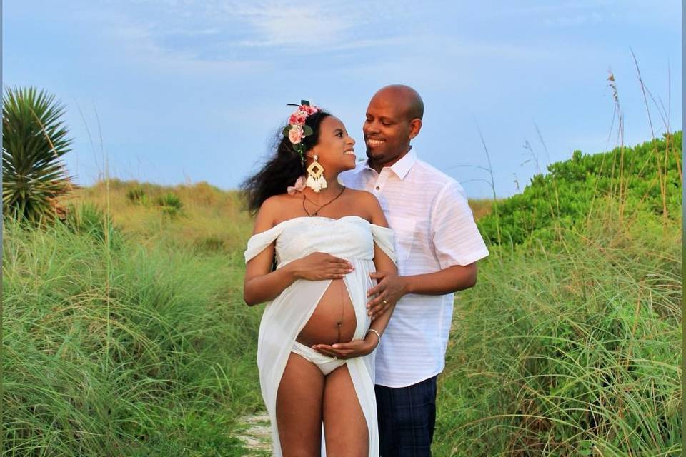 Sunset maternity photoshoot