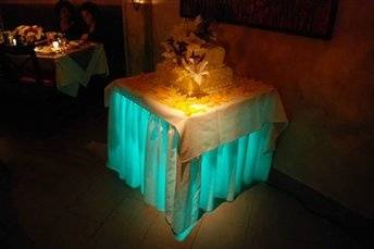 Uplighting under the cake table