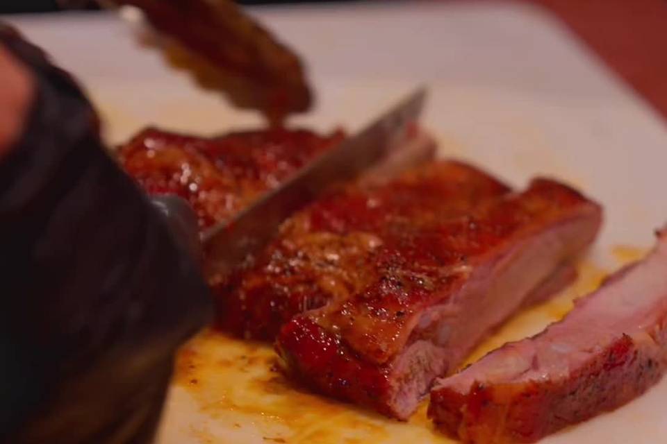 Cooper's Old Time Pit Bar-B-Que