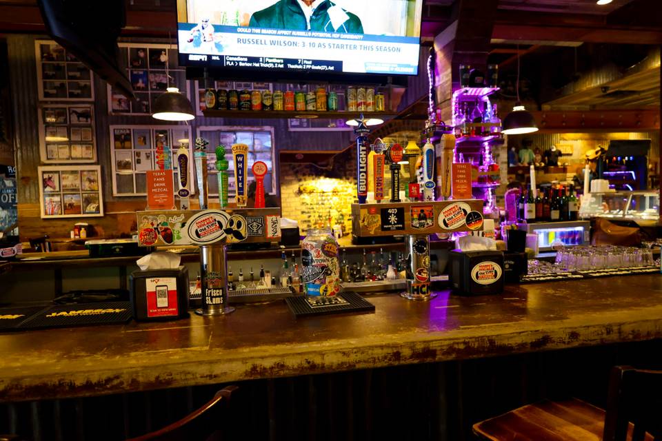 Cooper's Old Time Pit Bar-B-Que