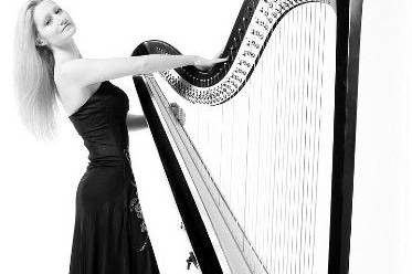Northwest harpist