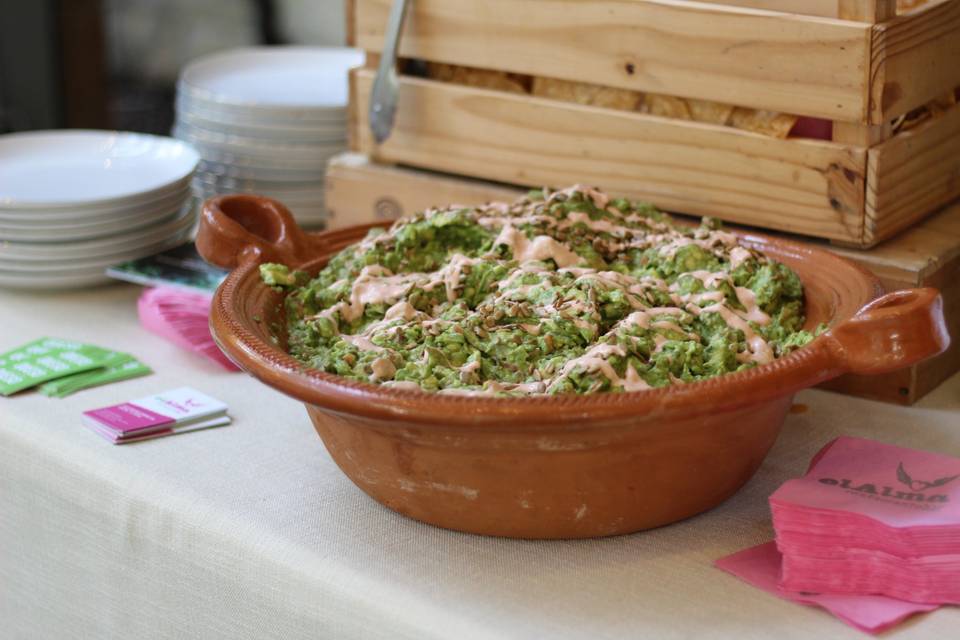 Fresh guacamole dip