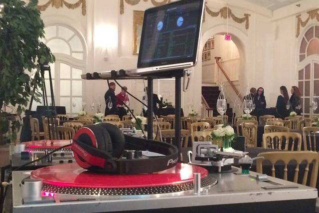 DJ Cue