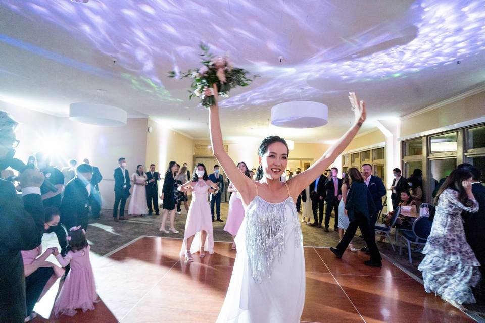 Wedding dancing light effect