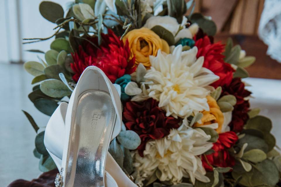 Wedding shoes and details