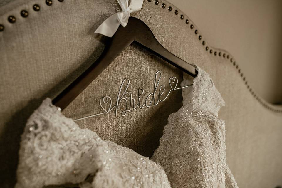 Bride custom hanger