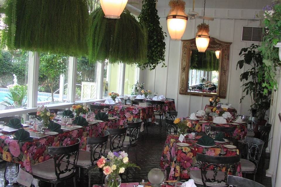 Hilltop Restaurant