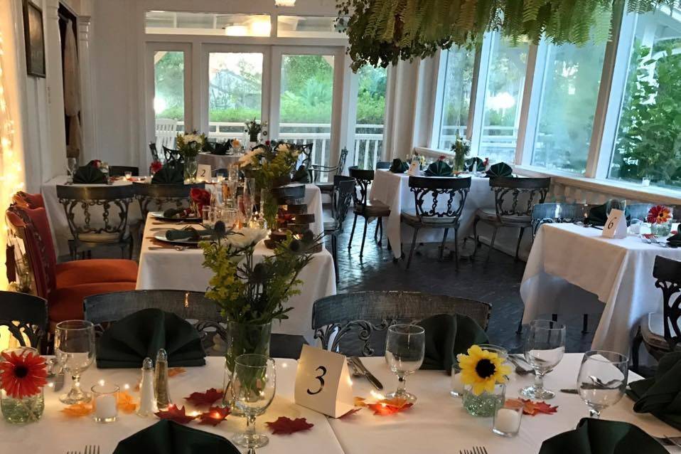 Hilltop Restaurant