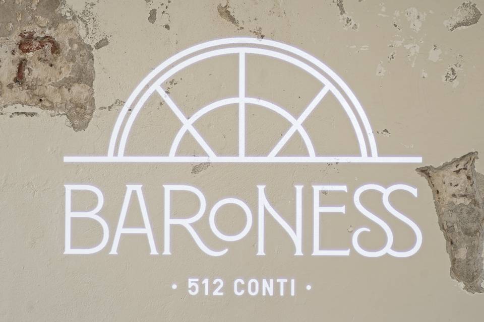 Logo Projection