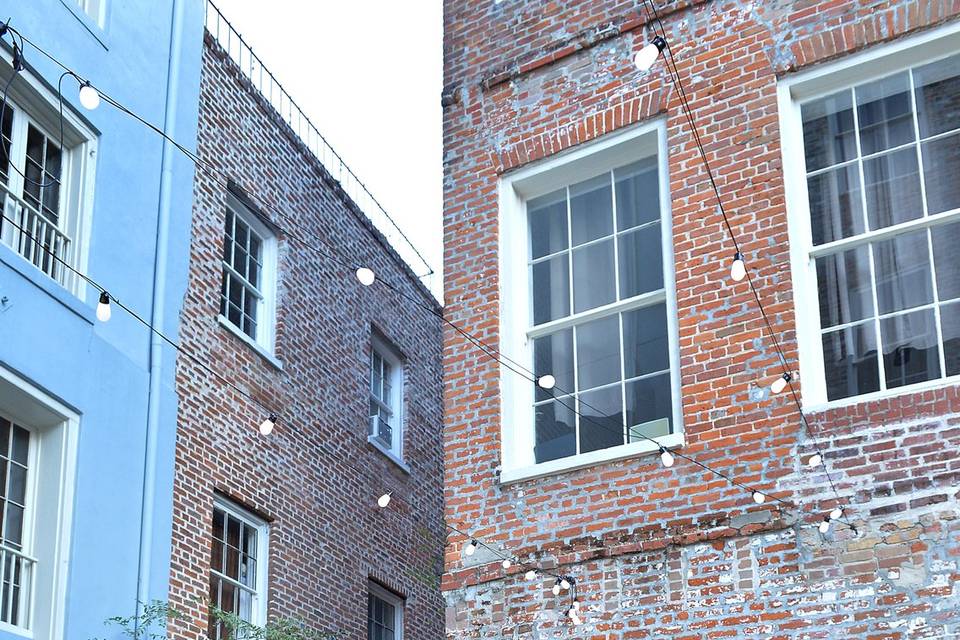 Courtyard Couple