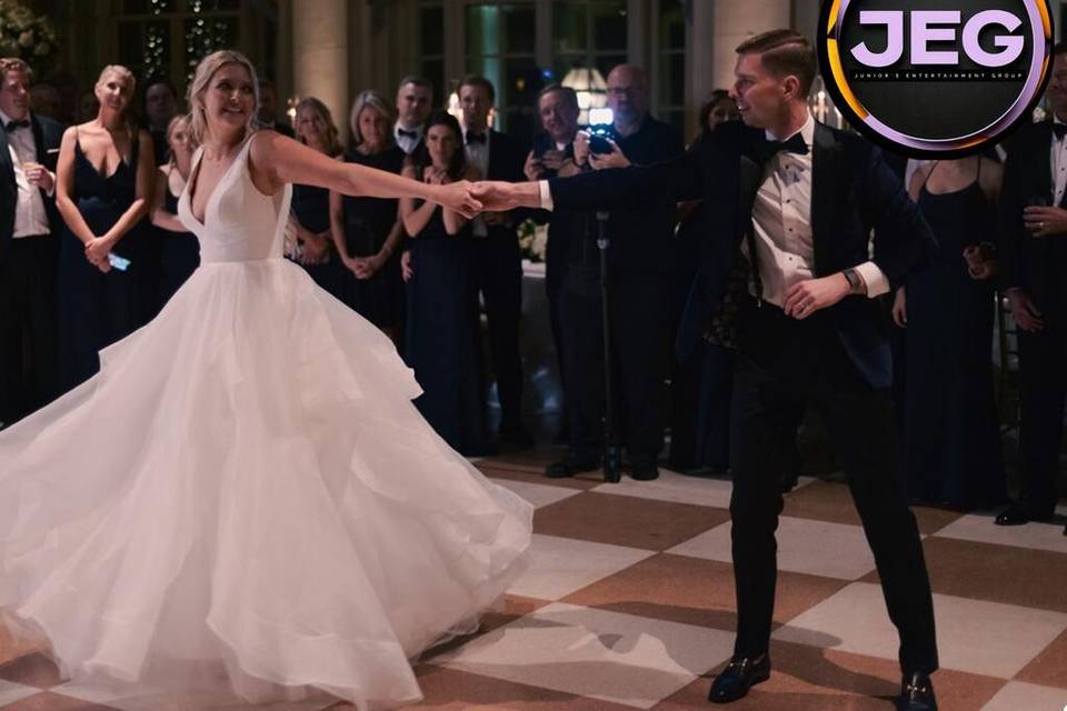 Junior's Entertainment Effect