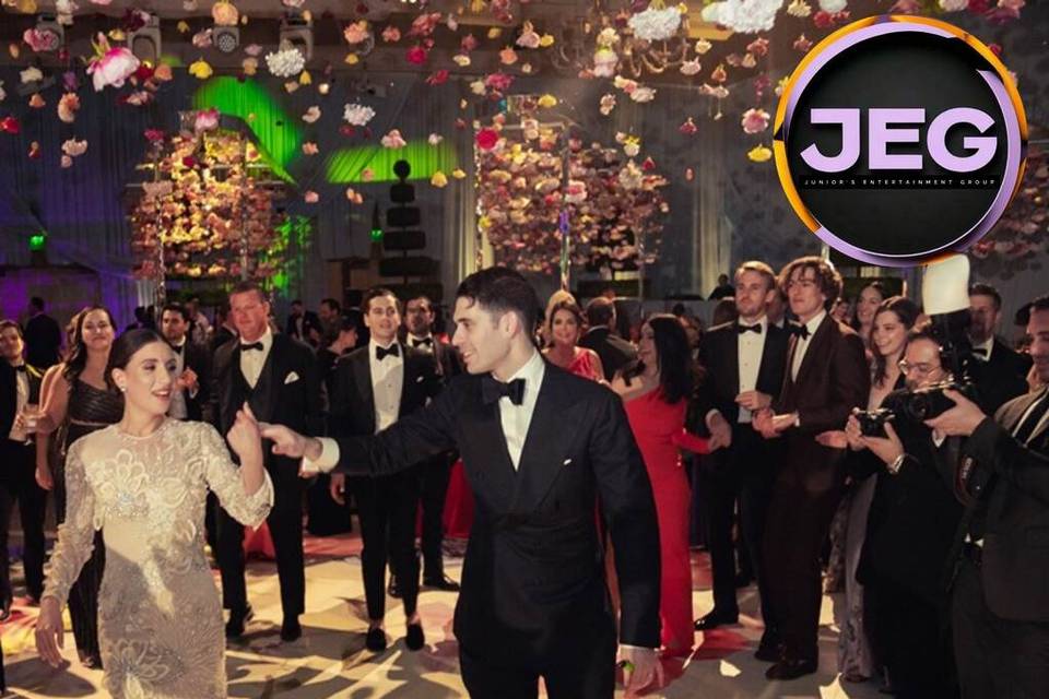 Junior's Entertainment Effect