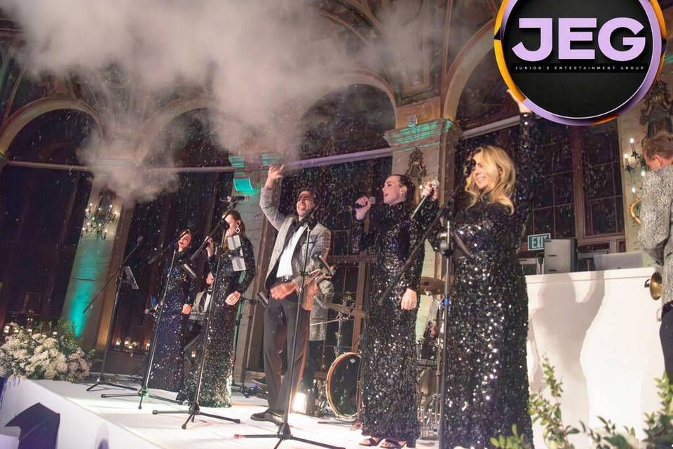 Junior's Entertainment Effect