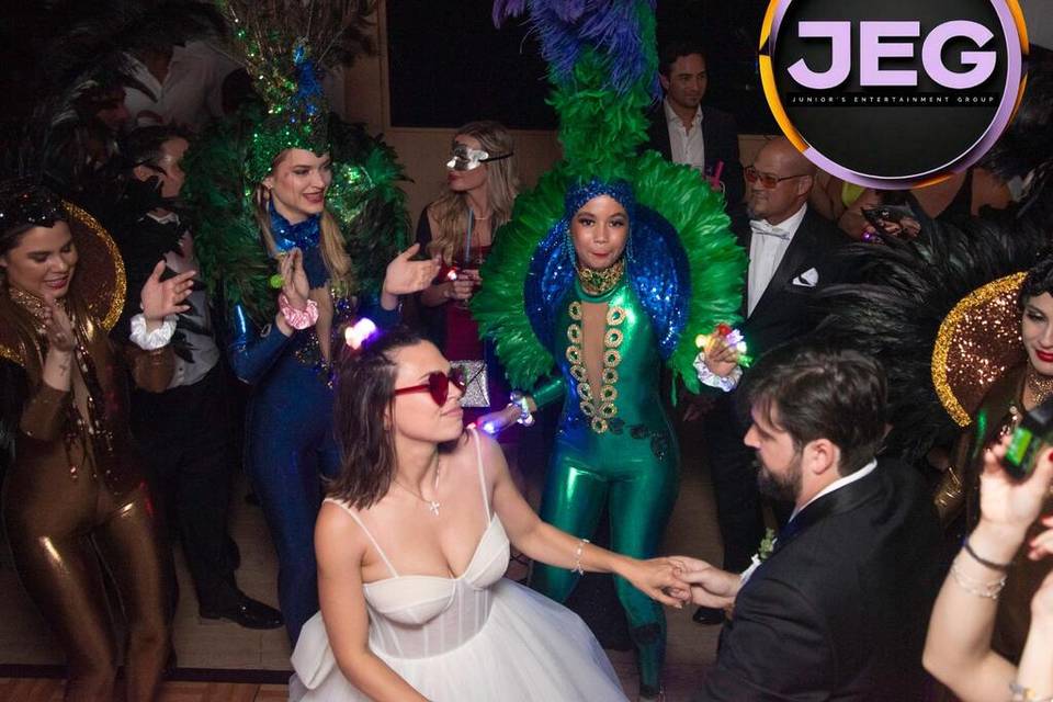 Junior's Entertainment Effect