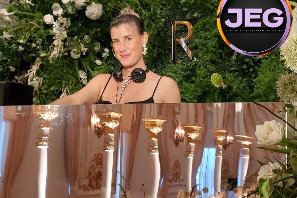 Unique Bands + DJs + more