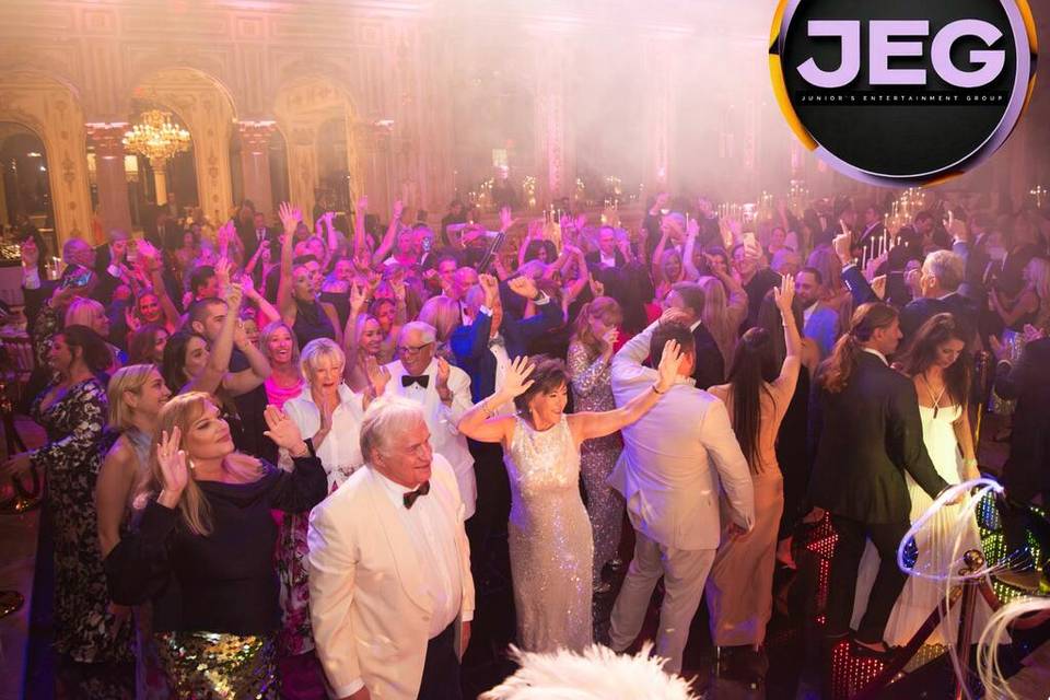 Junior's Entertainment Effect