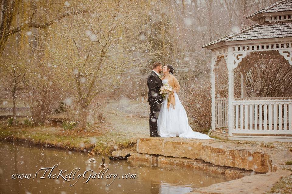 Snowy Kiss in The Gardens