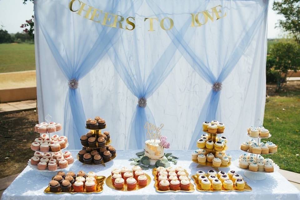 Dessert table